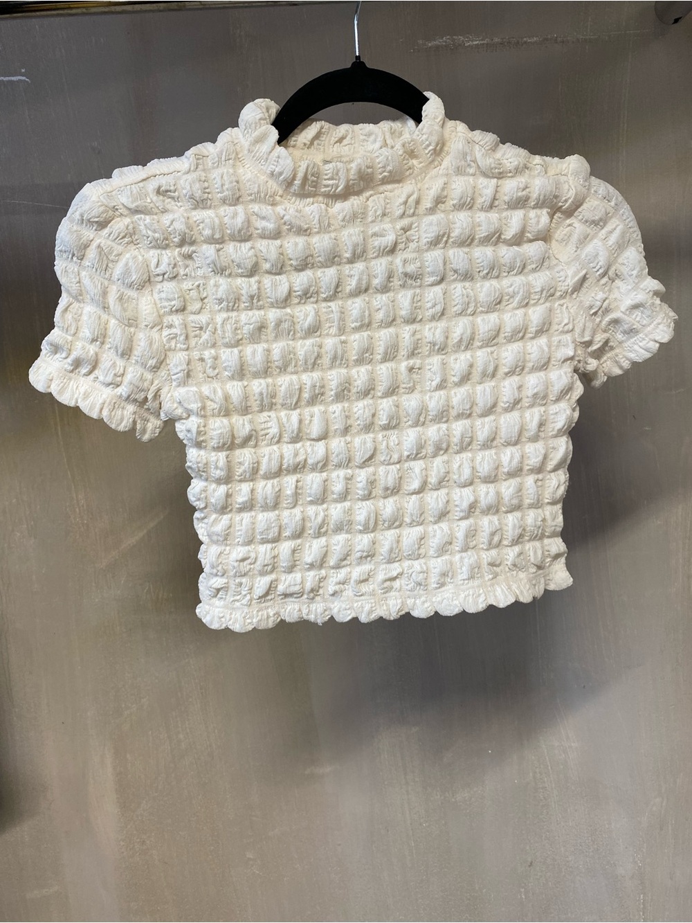 Textured Stretchy Crop Top - White
